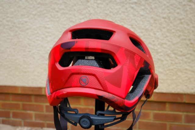 2020-03-31 5 cool things Endura Singletrack 3.jpg