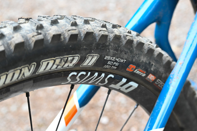 2020-Mondraker-SuperFoxy-Carbon-R-review-115.jpg