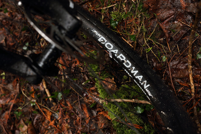 2021 Boardman MTR 8.9 wheel.jpg
