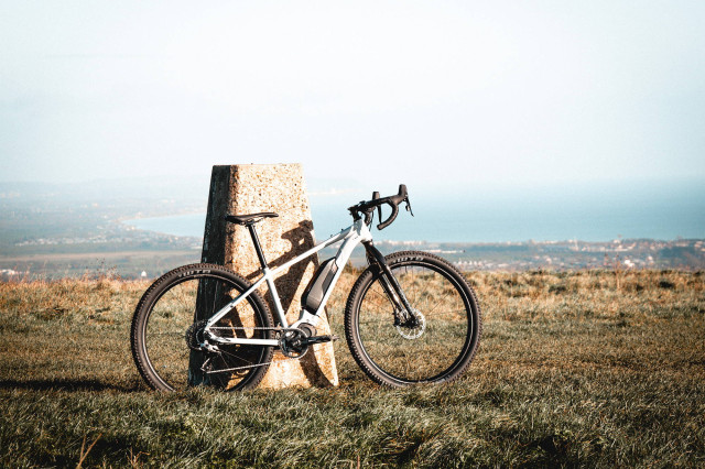 2021 Cairn Cycles BRAVe e-bike 6.jpeg