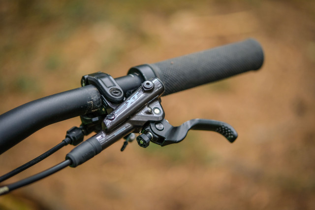 2021 Canyon Spectral 29 CF 8 brakes-12.jpg