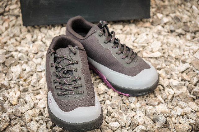 2021 Fizik Versor  Flat and Clip shoes -8.jpg