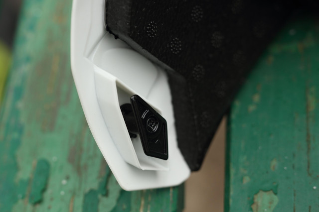 2021 Leatt dbx 4.0 enduro convert helmet detail 2.jpg