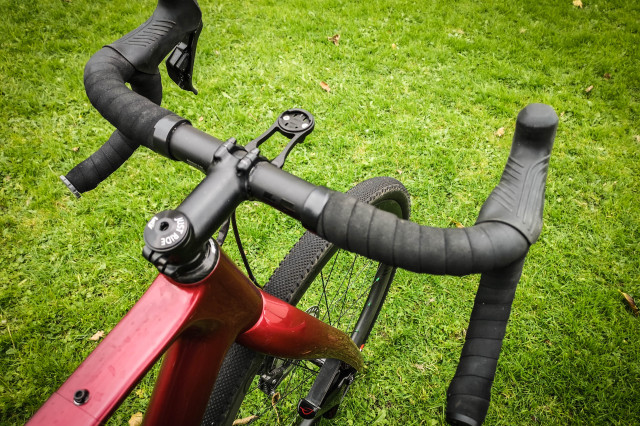 2021 MT Zoom gravel handlebar-4.jpg