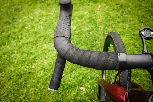 2021 MT Zoom gravel handlebar-5.jpg