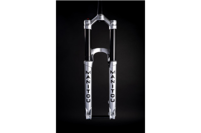 2021 Manitou Mezzer Pro Sterling Edition front.jpg