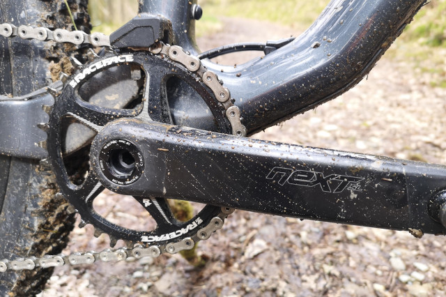 2021 Merida Ninety-Six RC9000-chainset.jpg