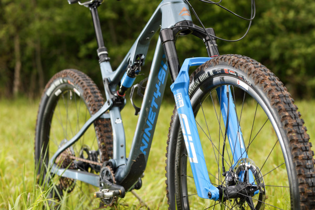 2021 Merida Ninety-six 8000 fork.jpg