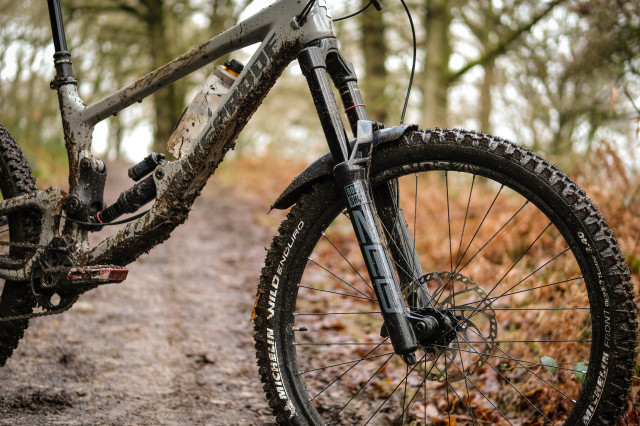 2021 Nukeproof Giga 275 detail-5.jpg