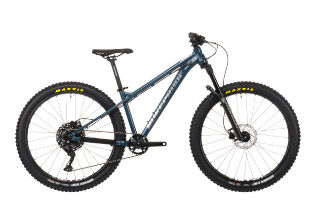 2021 Nukeproof-Cub-Scout-26-hero.jpg