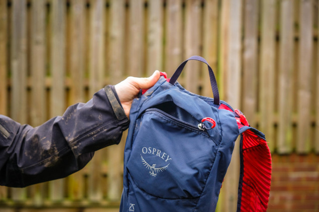 2021 Osprey Kitsuma 3 hydration pack-8.jpg