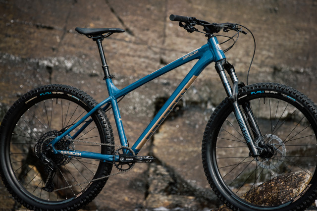 2021 Saracen Mantra Trail LSL hero.jpg