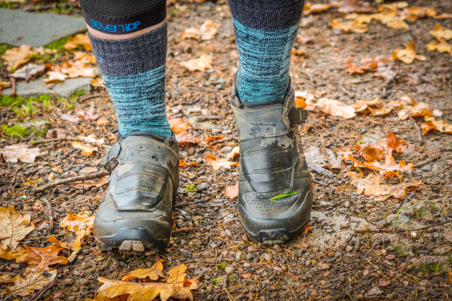 2021 Shimano ME7 SPD shoes-4.jpg