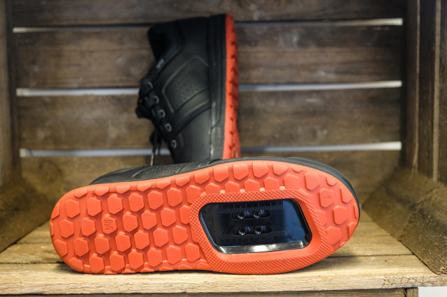 2021 Specialized 2FO DH shoes-2.jpg