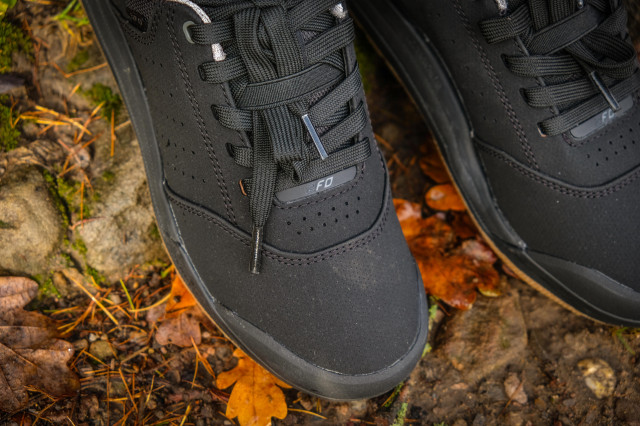 2021 Specialized Roost MTB shoes-7.jpg