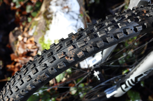 2021 Stif Squatch pro 200 front tyre.jpg