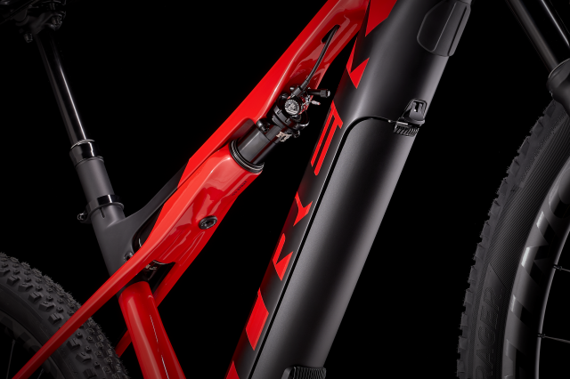 2021 Trek ECaliber downtube.png