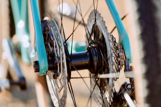 2021 WTB czr i29 wheel hub.jpg