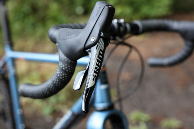 2021 bombtrack Hook EXT brake lever.jpg