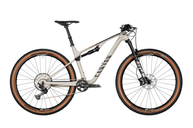 2021 canyon lux trail cf 6 copy.png