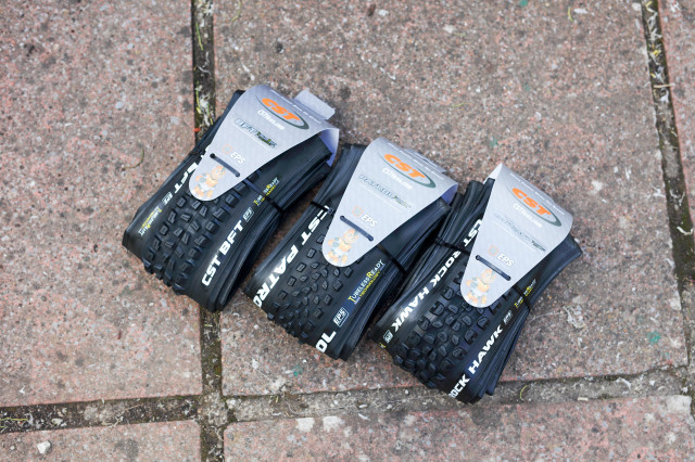 2021 cst tyres 5klth.jpg