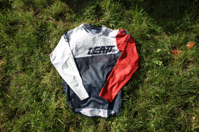 2021 leatt mtb 4.0 ultraweld .jpg