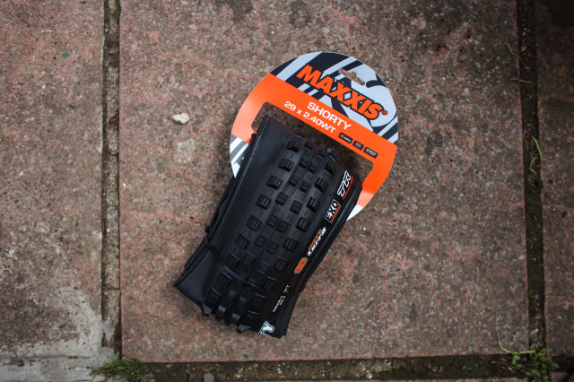 2021 maxxis shorty 5klth.jpg