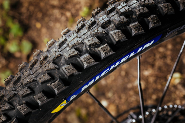 2021 michelin force am2 tread.jpg