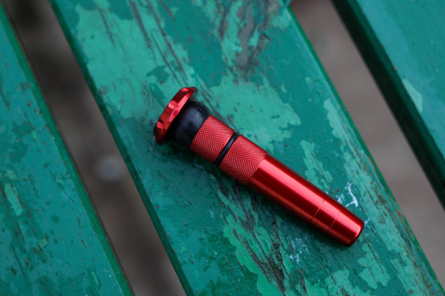 2021 muc off stealth tubeless puncture plug single.jpg