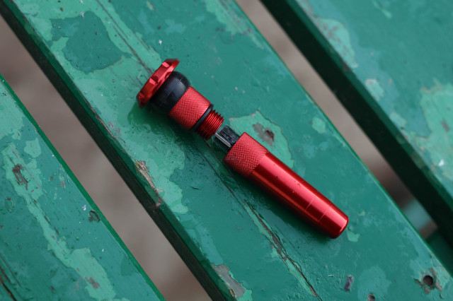 2021 muc off stealth tubeless puncture plug slugs in case.jpg