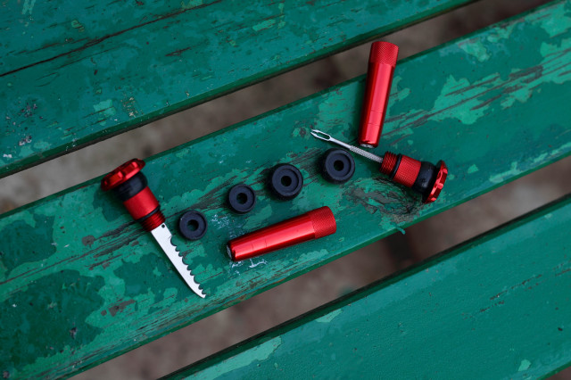 2021 muc off stealth tubeless puncture plug.jpg