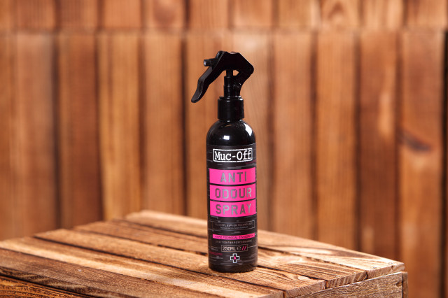 2021 muc-off anti-odor spray 5ct.jpg