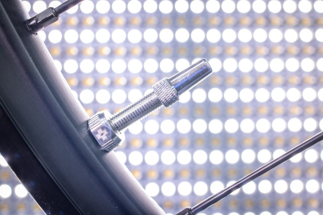 2021 muc-off tubeless valve on rim.jpeg