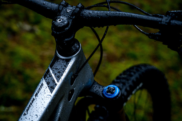 2021 pivot trail 429 tt.jpg