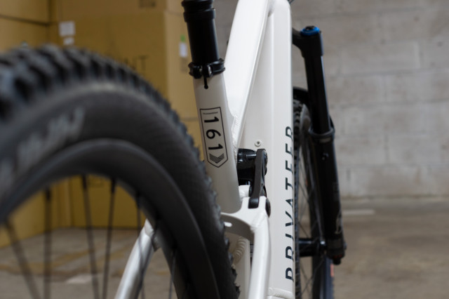 2021 privateer e161 rear.jpg