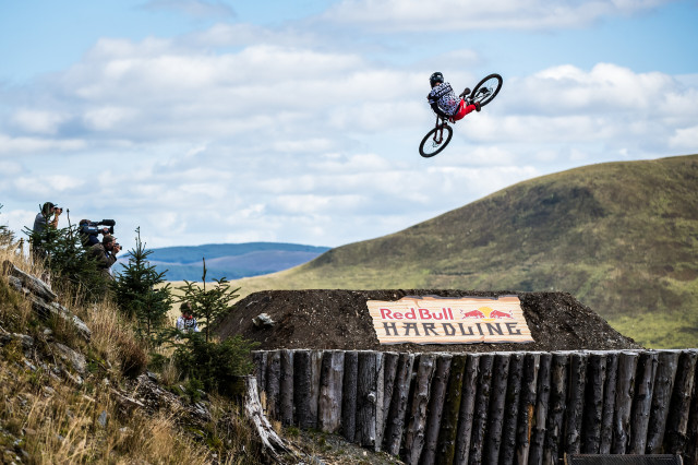 2021 red bull hardline action 4.jpg