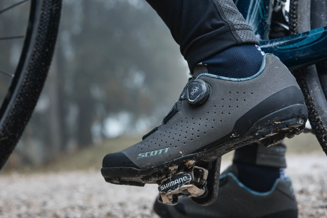 2021 scott gravel shoe pro side.jpeg
