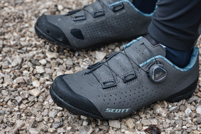 2021 scott gravel shoe rp pair.jpeg