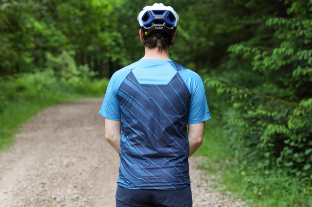 2021 scott trail vertic jersey back.jpg