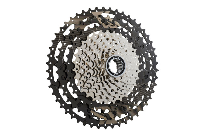 2021 shimano deore.xt cassette front linkglide.jpg