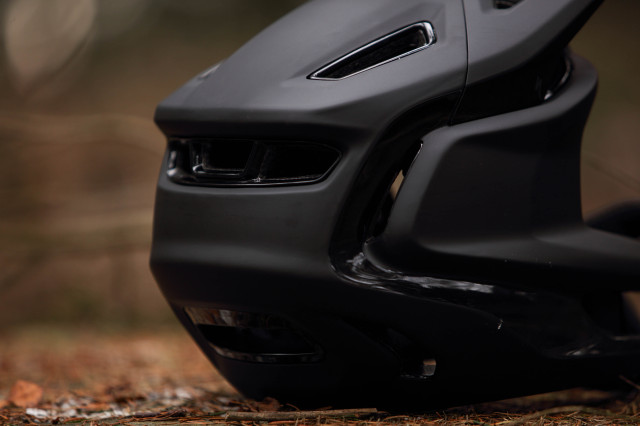 2021 specialized Gambit rear vent.jpg