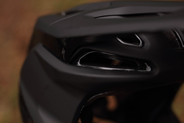 2021 specialized Gambit side logo.jpg