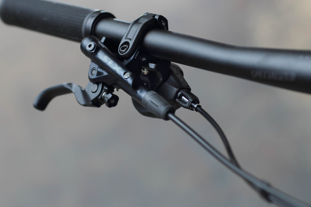 2021 specialized epic comp first look brake.jpg