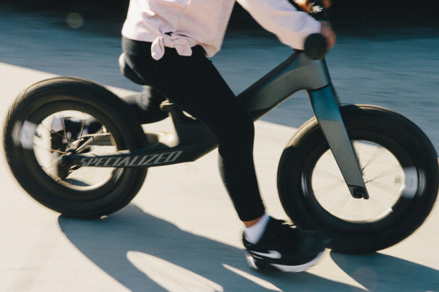 2021 specialized hotwalk ride 2.jpg
