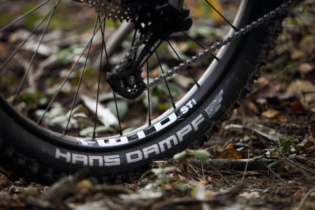 2021 vitus sentier 27 vr rim.jpg