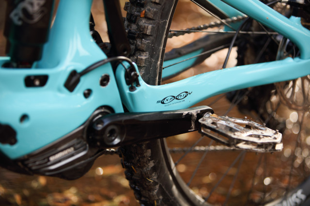 2021 yeti 160e t1 sixfinity logo.jpg