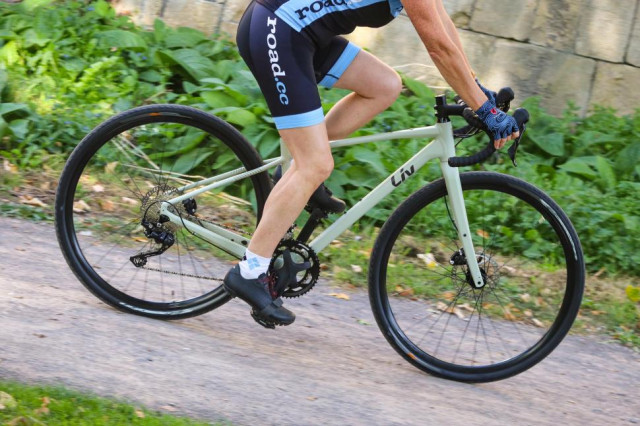 2021-liv-devote-1-riding-3.jpg