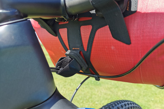 2021_Altura_Vortex2_shortstrap.jpg