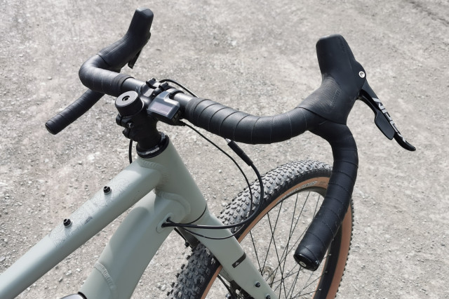 2021_Cairn_BRAVE_handlebar.jpg