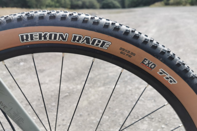 2021_Cairn_BRAVE_tyre.jpg